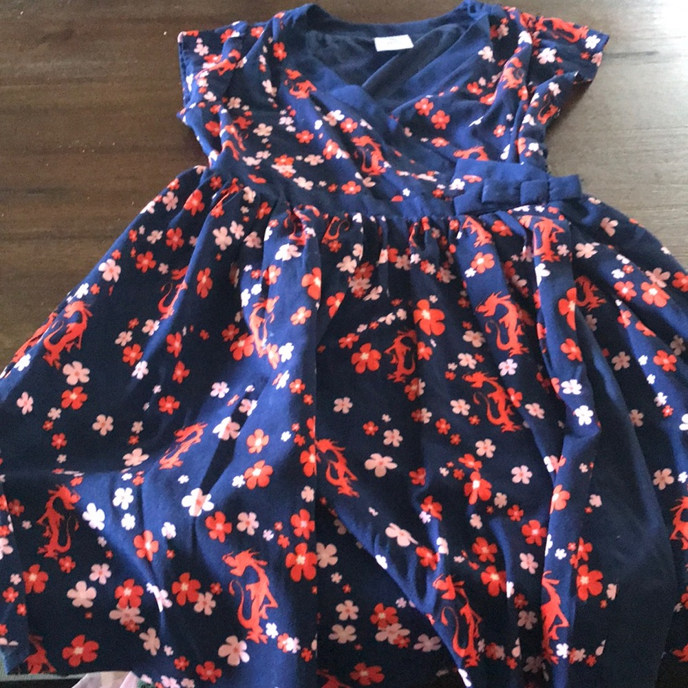 Girls Disney Mulan dress. Size 7/8.